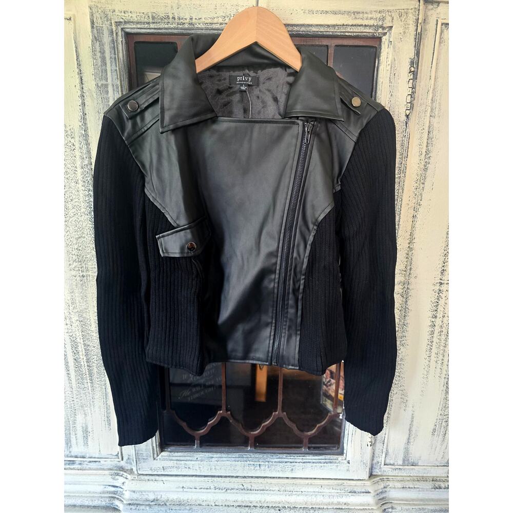 NWT Doll's Kill's Privy Cropped Black Moto Jacket - Large